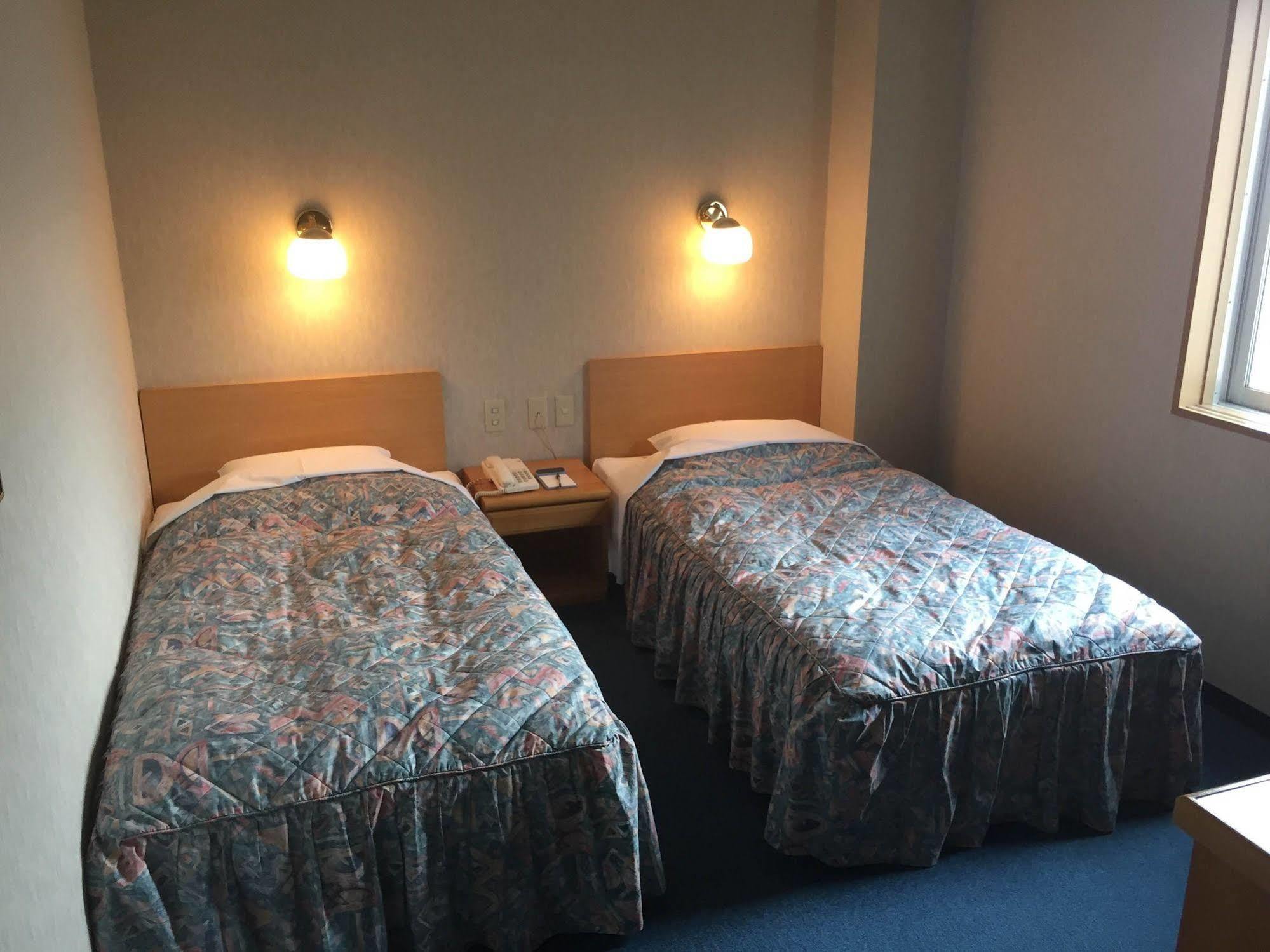 Hotel Trend Asahikawa Bagian luar foto